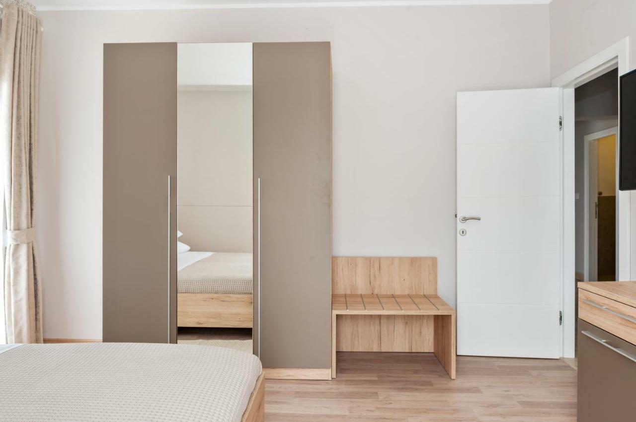 Aaa Anic Amazing Apartments Deluxe Split Exterior foto