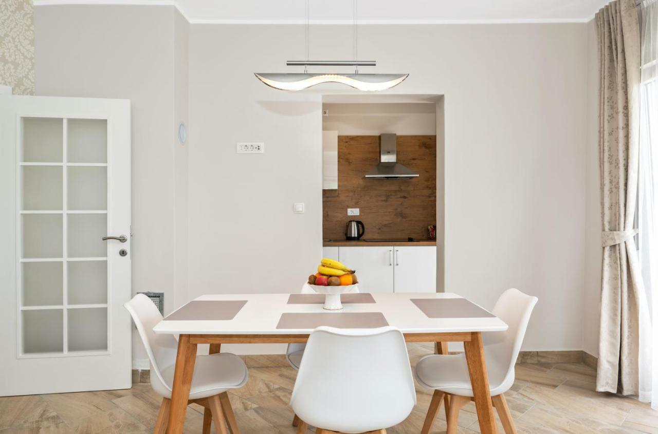 Aaa Anic Amazing Apartments Deluxe Split Exterior foto